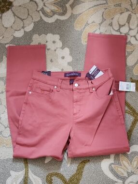 Gloria Vanderbilt Amanda Jeans Pants Size 8 Short NWT💗
